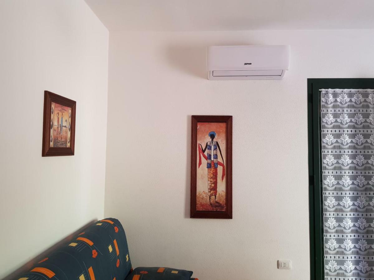 Borgo Lu Canali Da Gavino Apartamento Badesi Exterior foto