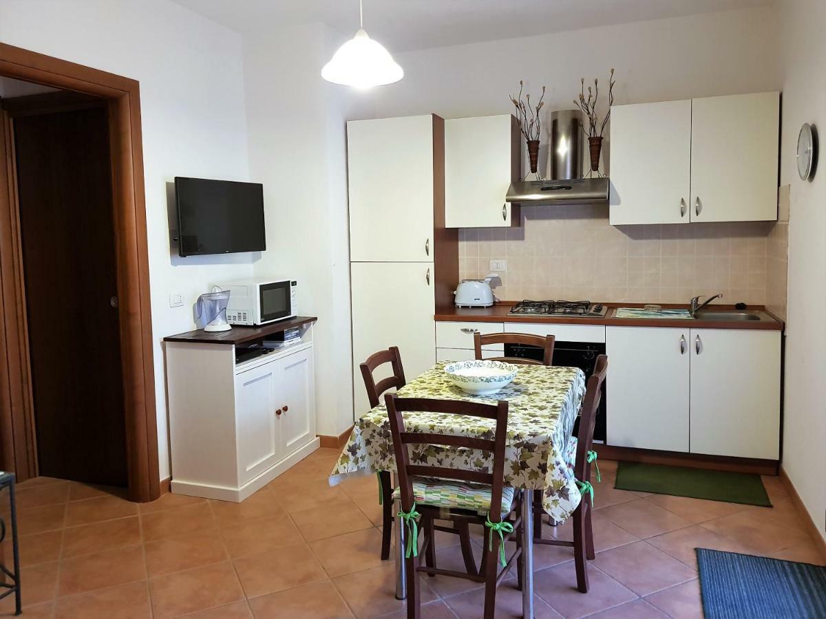 Borgo Lu Canali Da Gavino Apartamento Badesi Exterior foto